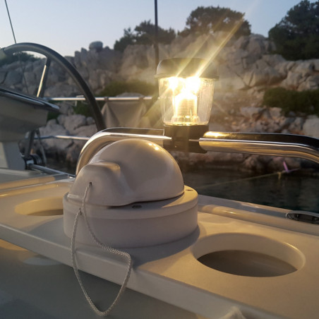 Lampada LED solare per corrimano - NUOVA RADE